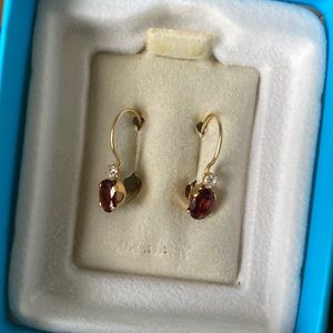 Garnet 10k earrings!!!